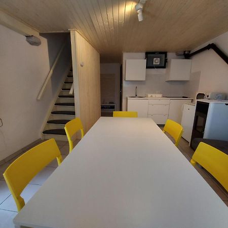 Apartmaji Hedera Komen Kültér fotó